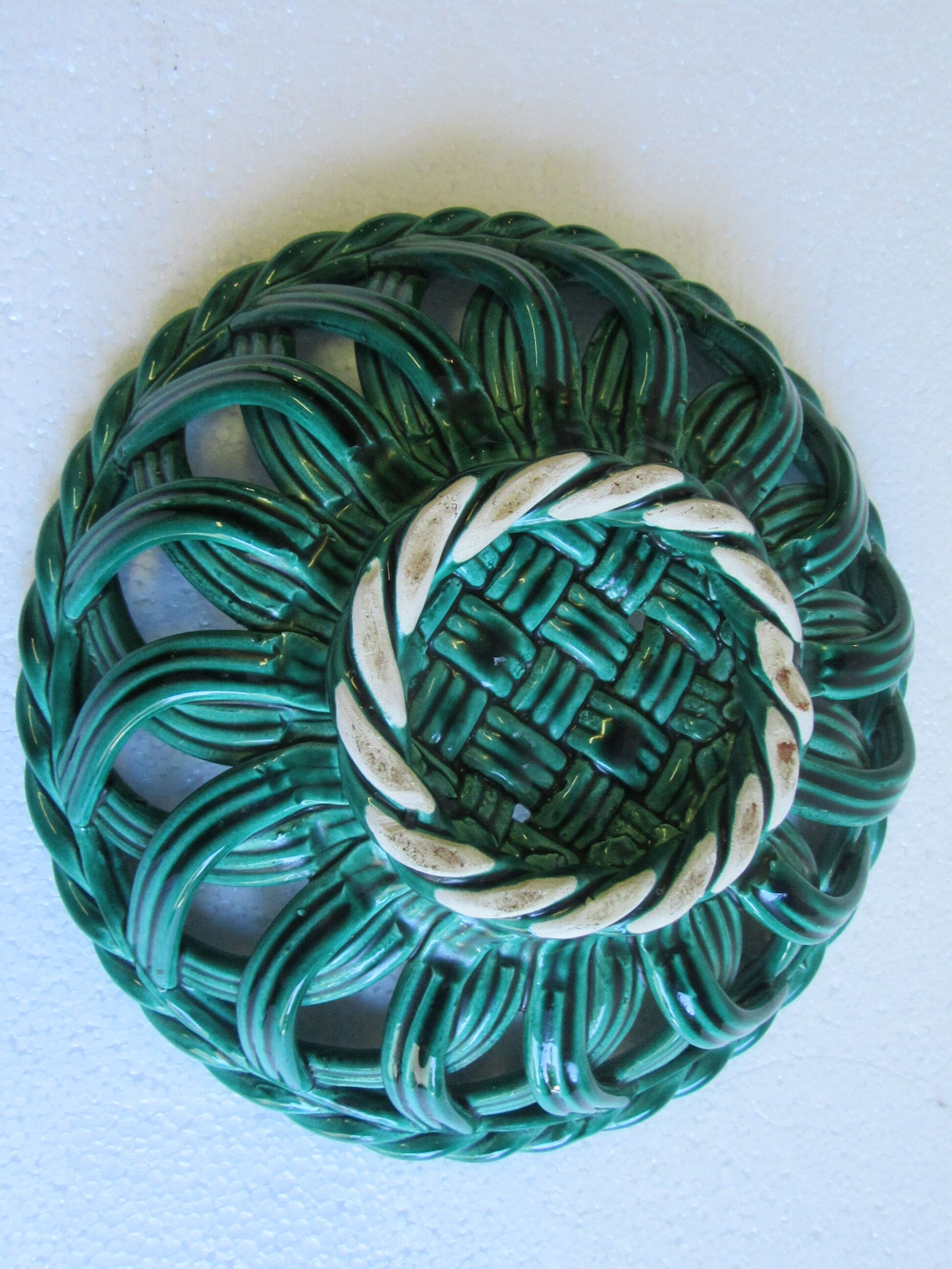 Green braided cup