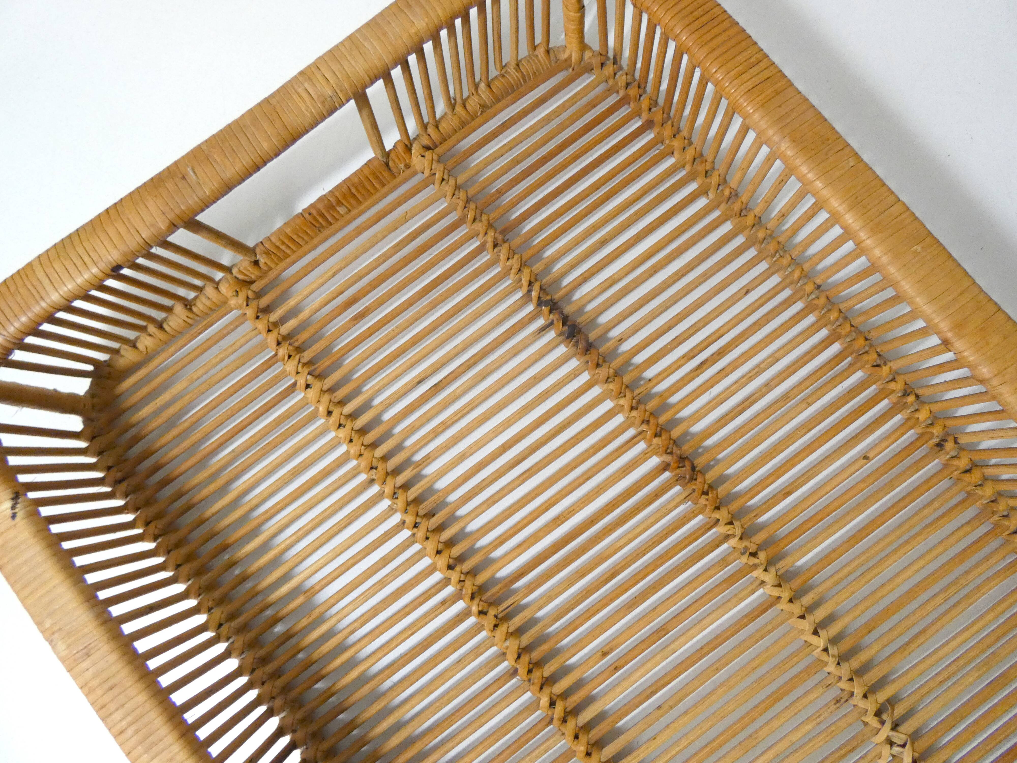 large vintage design rattan tray