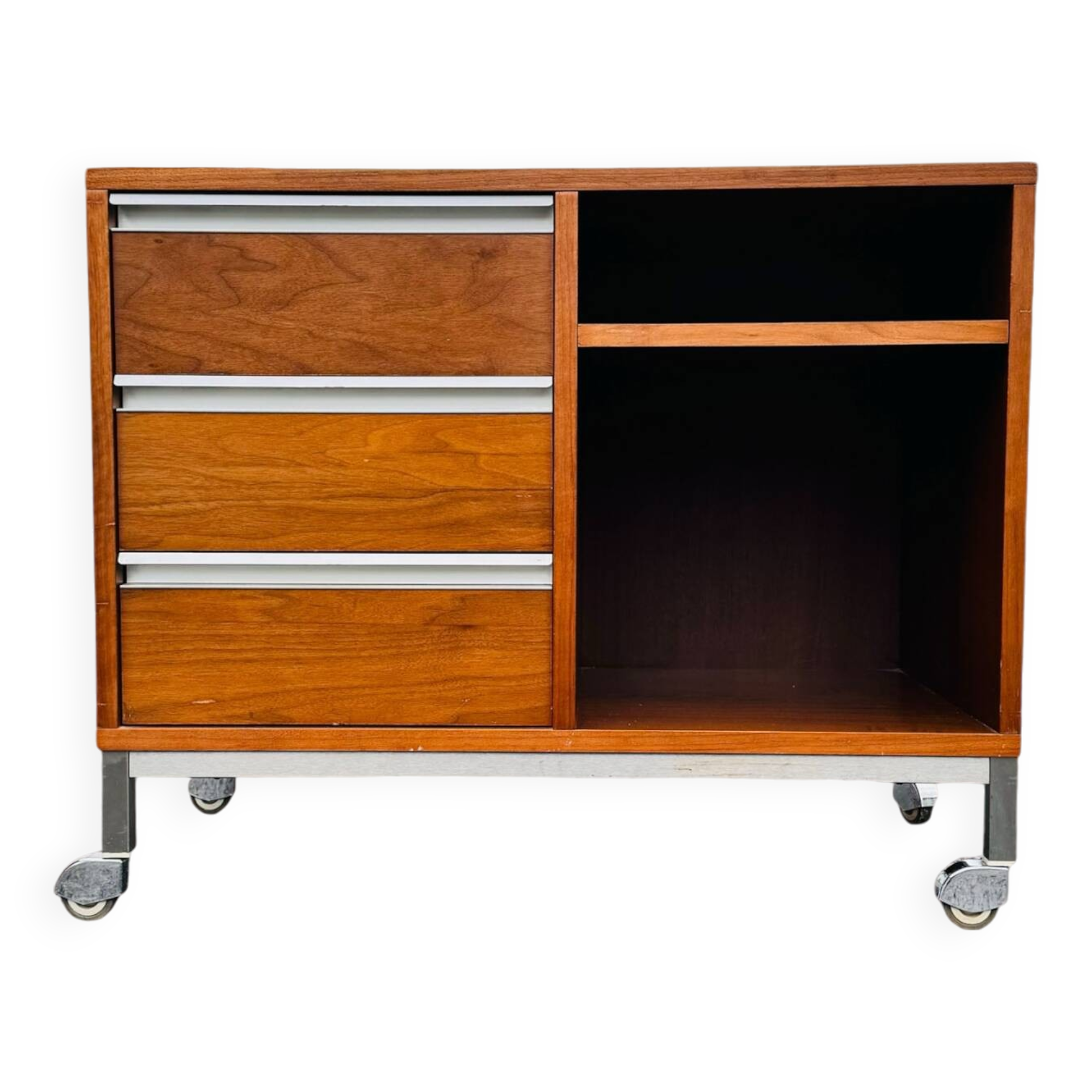 Vintage 70s design low cabinet