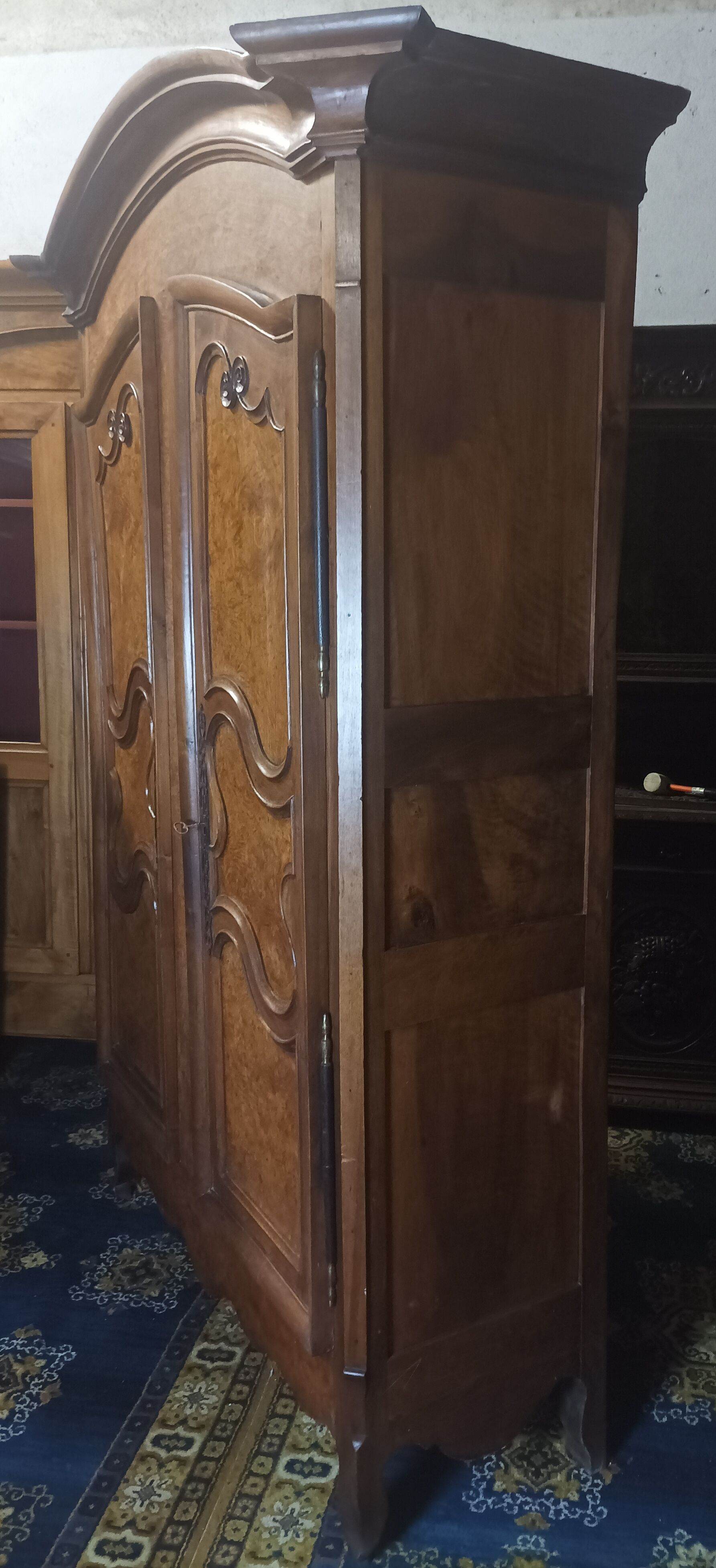 Transition wardrobe in 18th century walnut