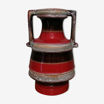 Vase with fat lava handles and ceramics