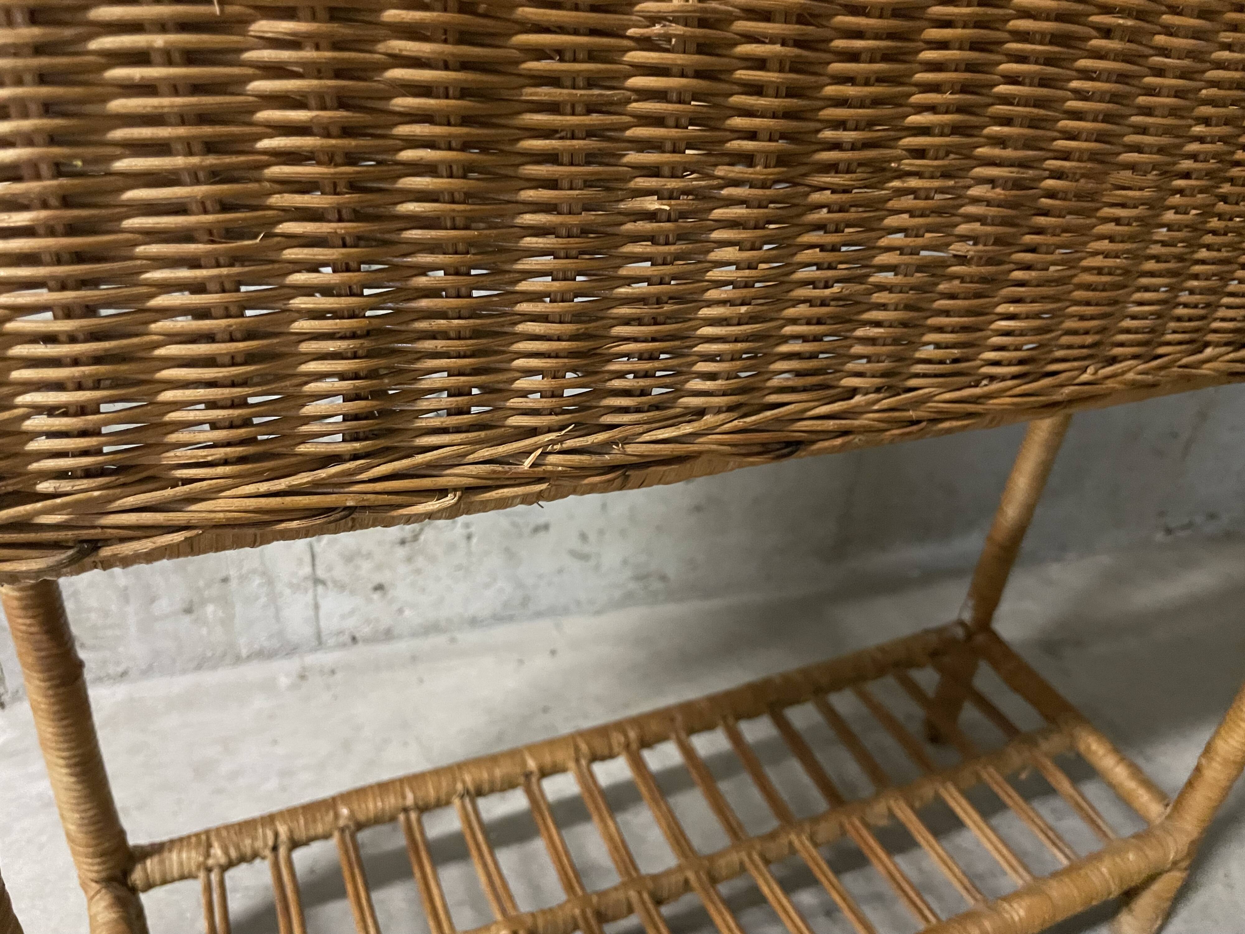 Jardinière en rotin années 60