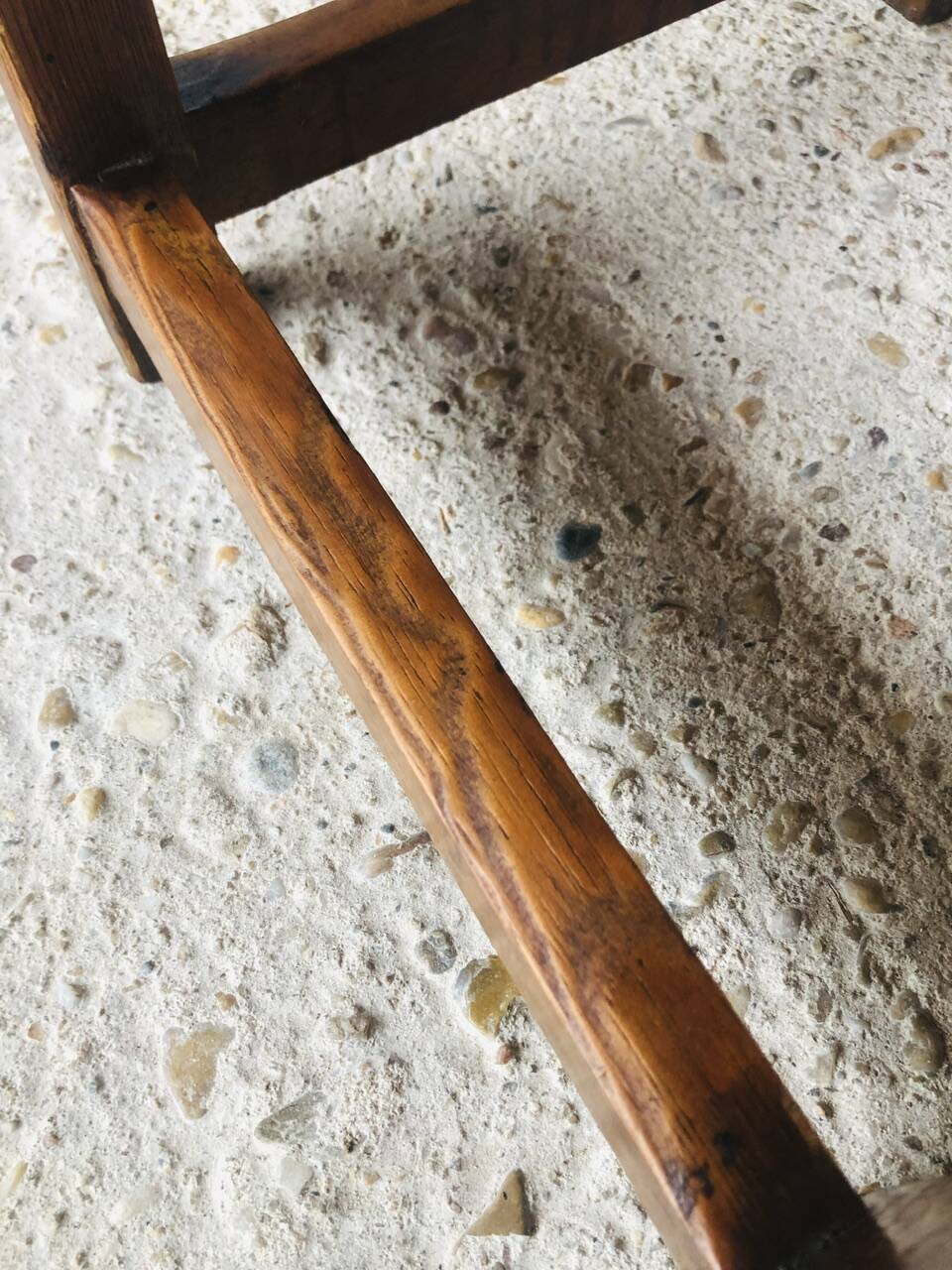 Tabouret vintage de ferme en châtaignier Circa 50