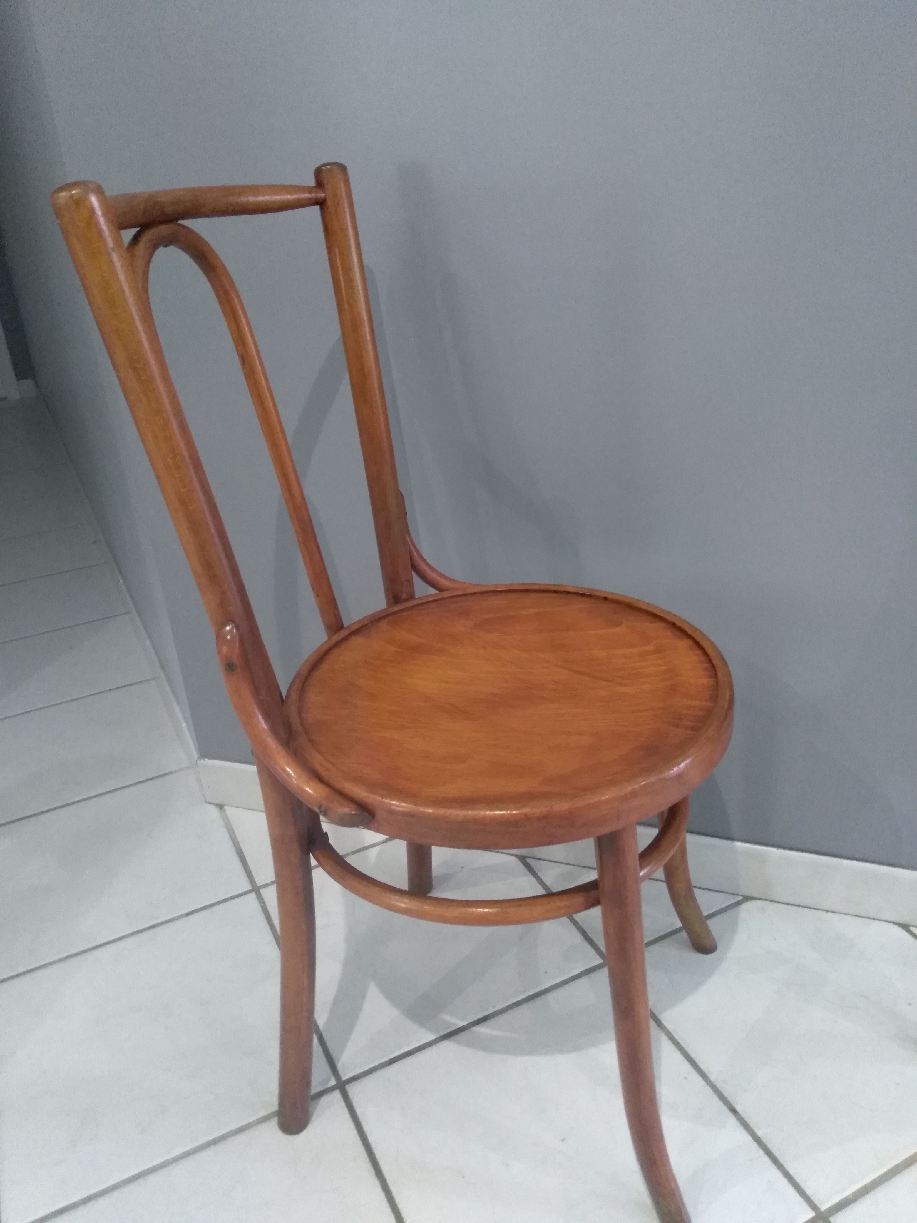 Suite de 6 chaises de bistrot vintage années 1960