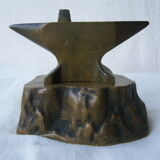 Bronze paper press anvil