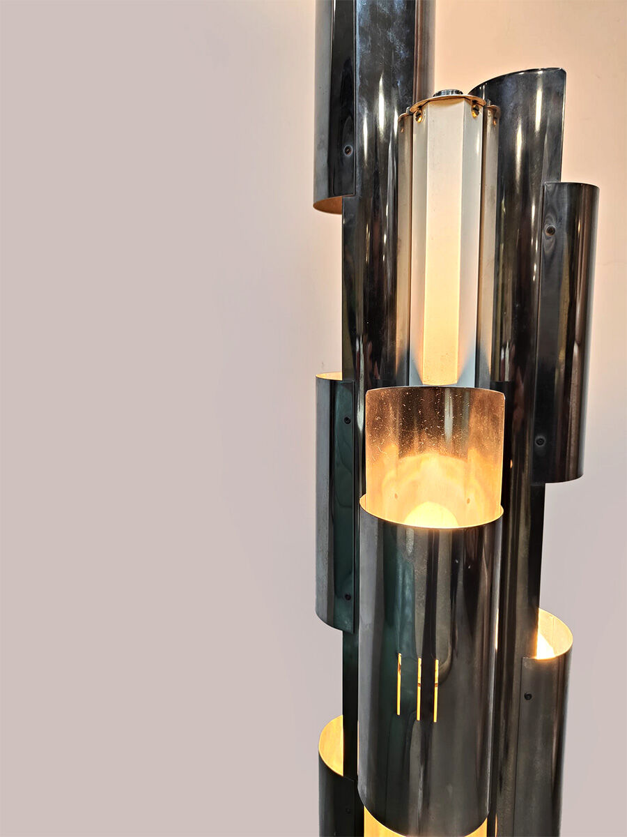 Italian vintage design chrome metal floor lamp 1970