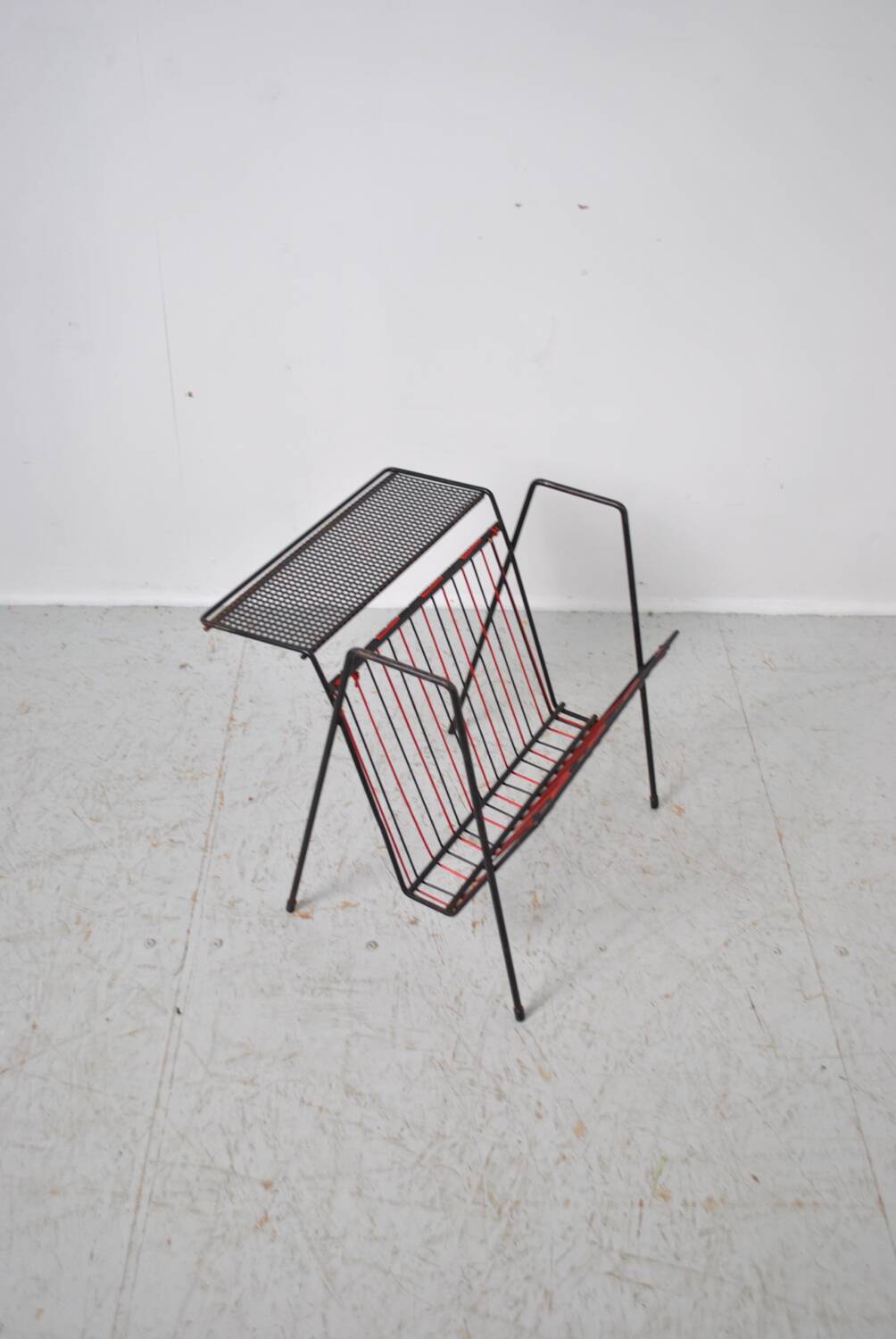 Magazine rack 1960