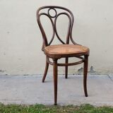 Pair of Thonet chairs nr 19/1 from 1888 ca