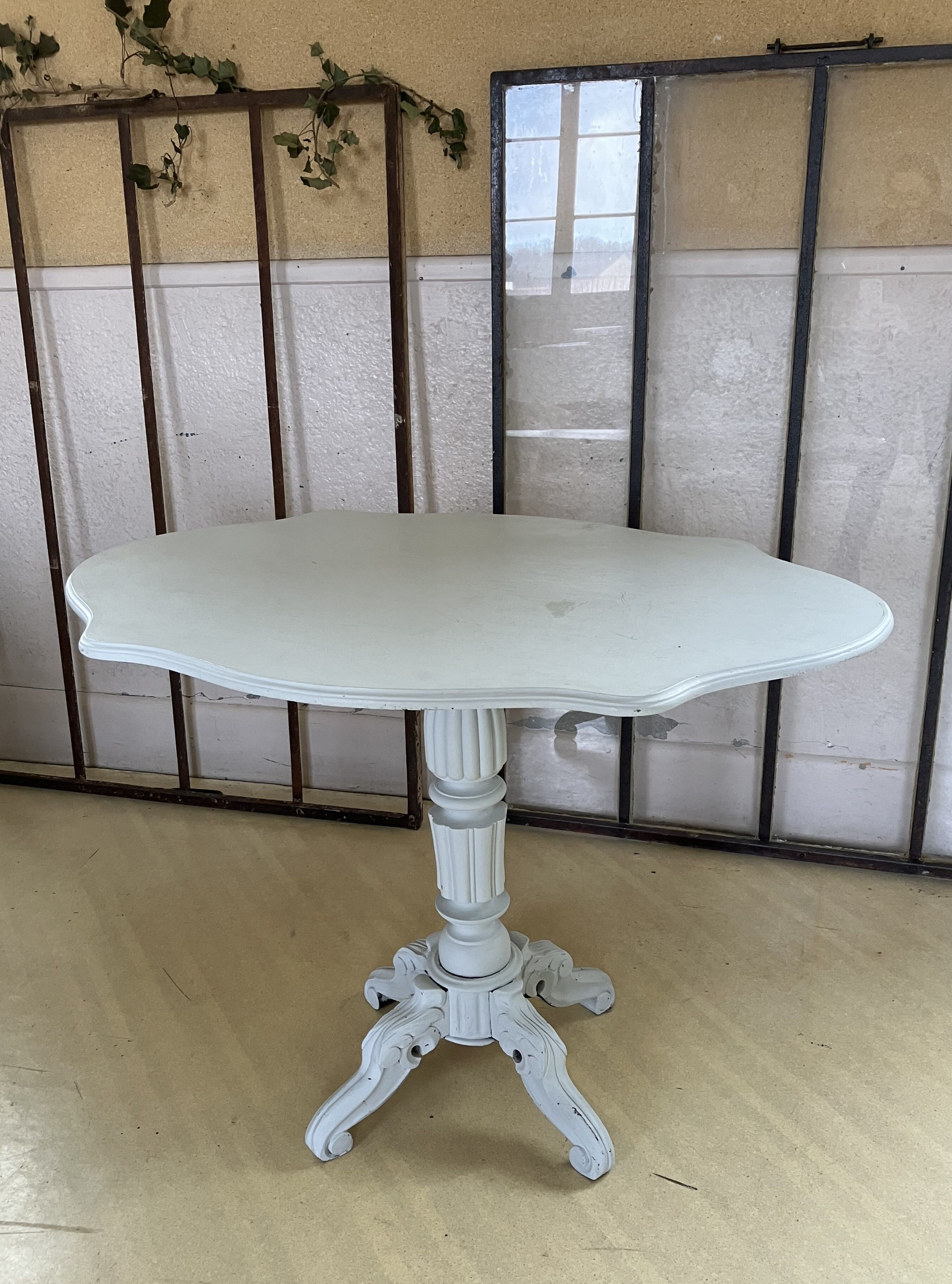 Table gueridon violin Napoleon III