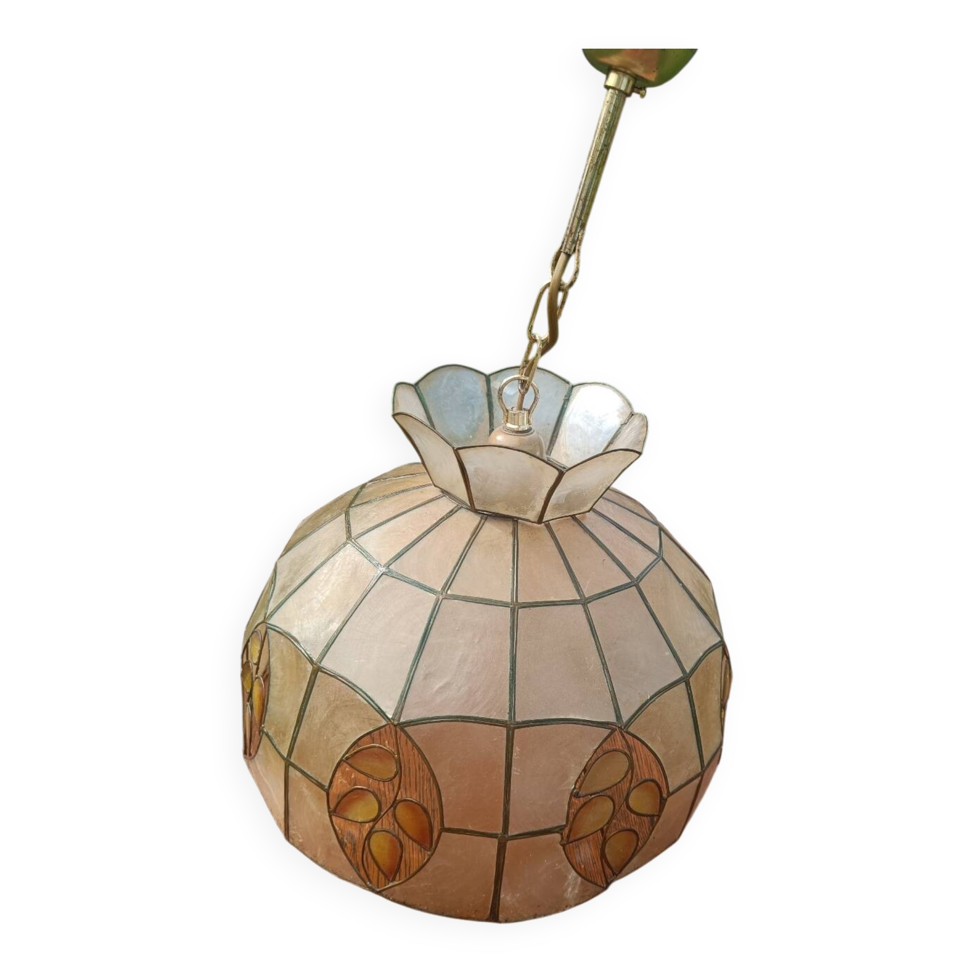 Suspension nacre et laiton