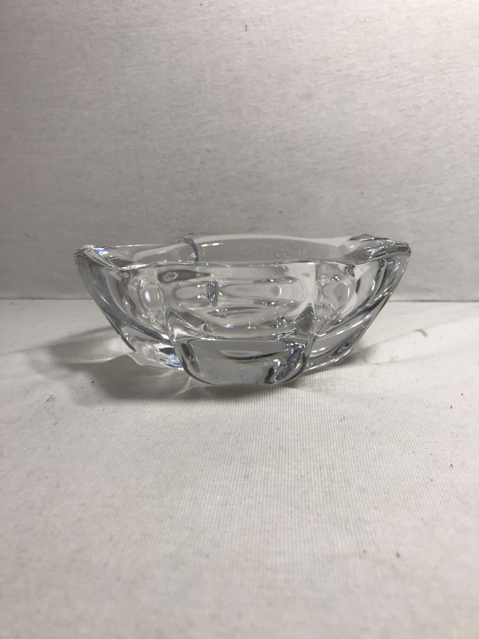 Former grand model Daum crystal ashtray signed France vintage