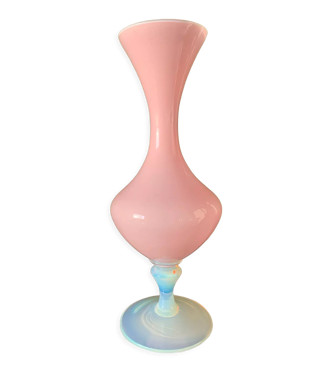 Vase opaline