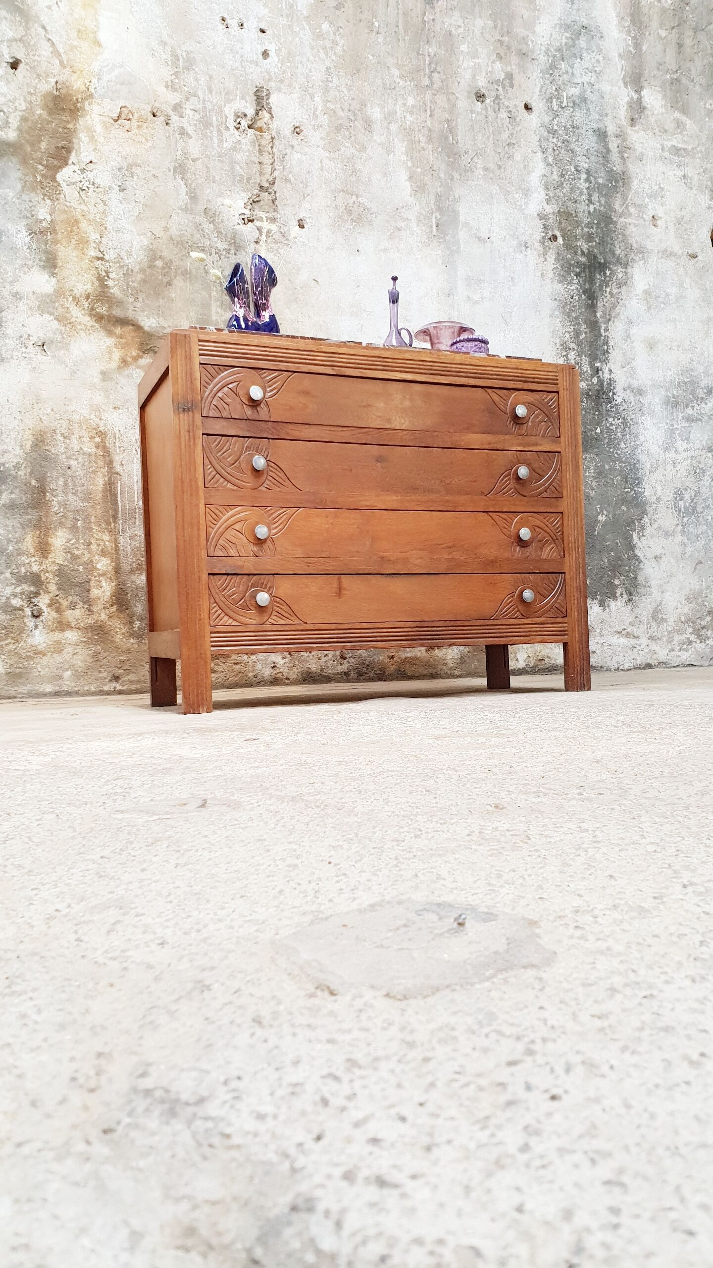 Commode vintage