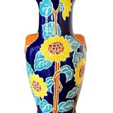 Ceramic vase with sunflowers