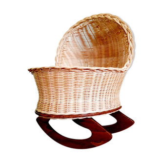 Berceau poupée osier vintage