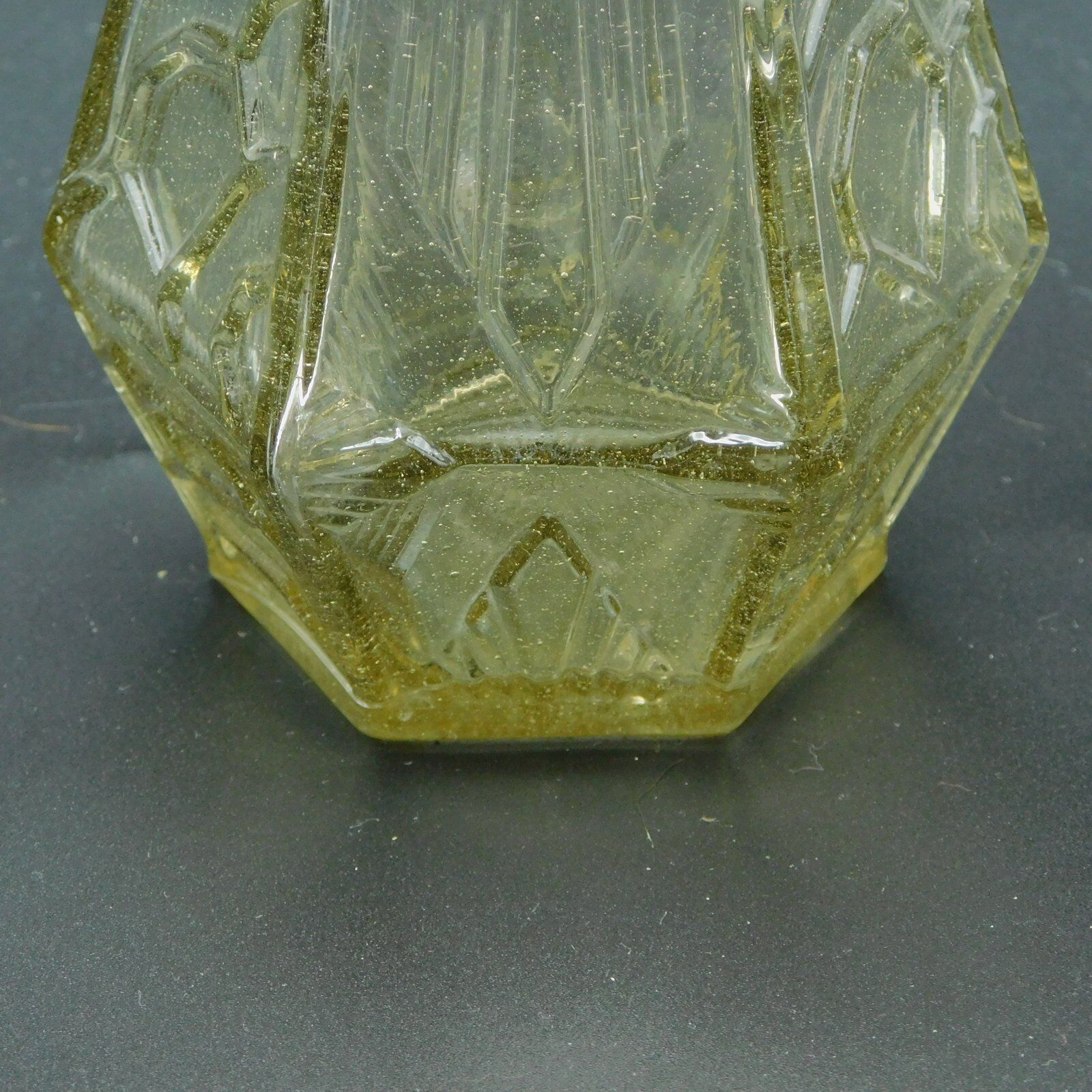 Duo of moulded and bubbled smoked glass vases - Modernism