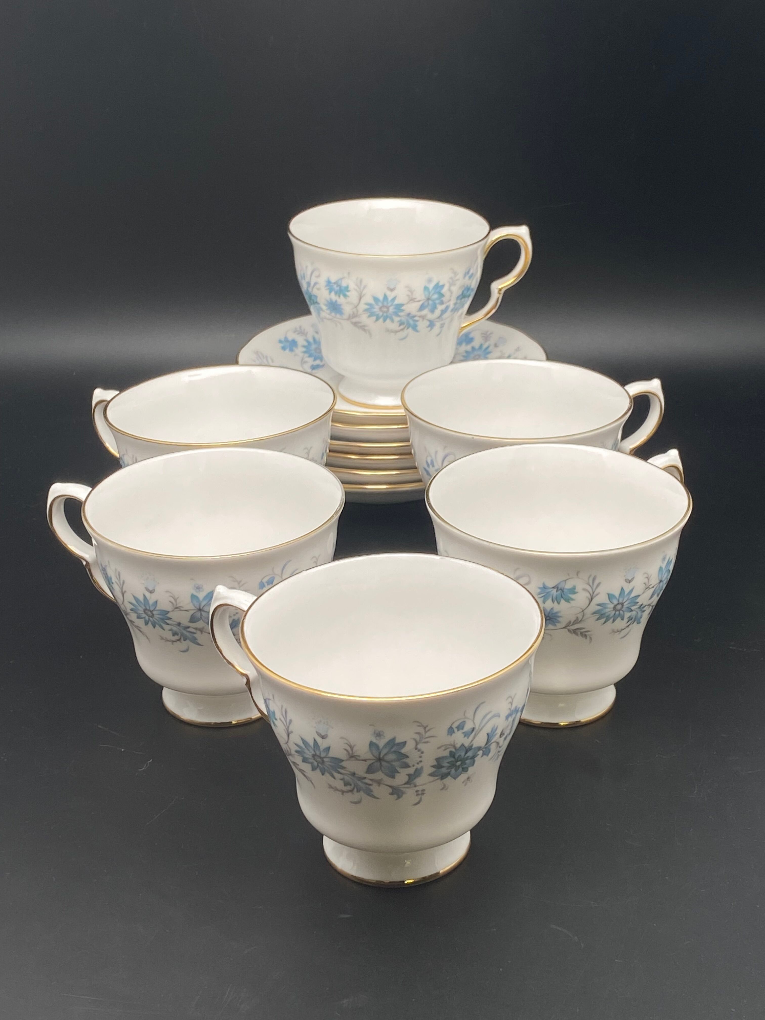 Fine Chinese porcelain tea set small sky flowers