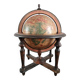 Ancien globe terrestre de bureau  en bois, Italie XXème siècle