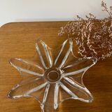 Crystal star or flower shaped empty pocket