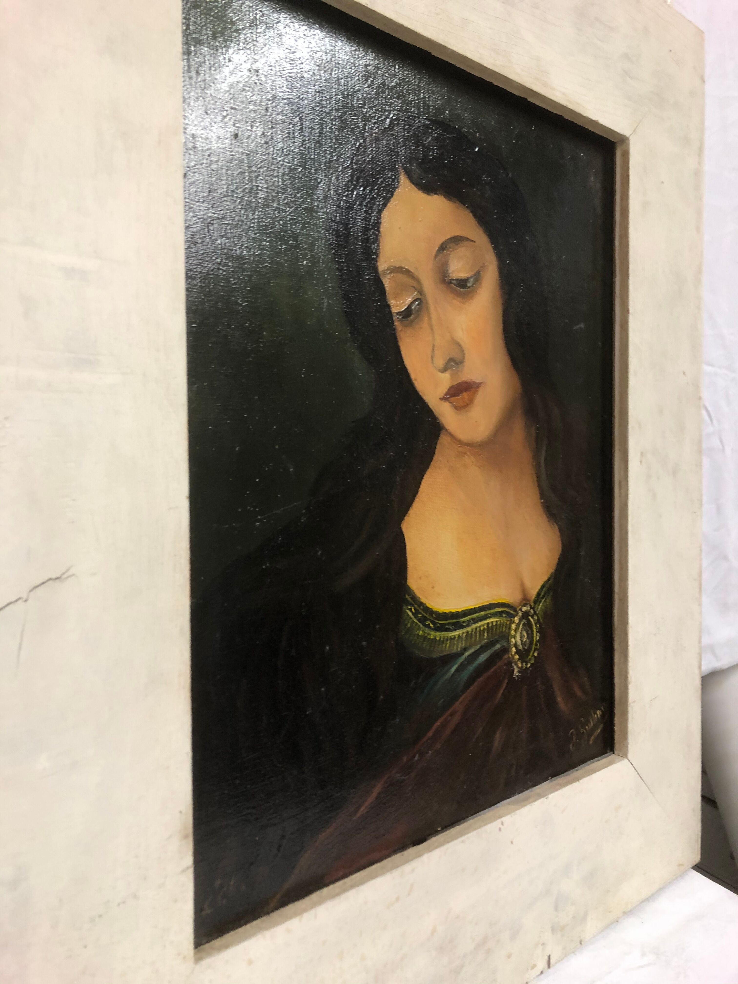 Painting portrait of woman