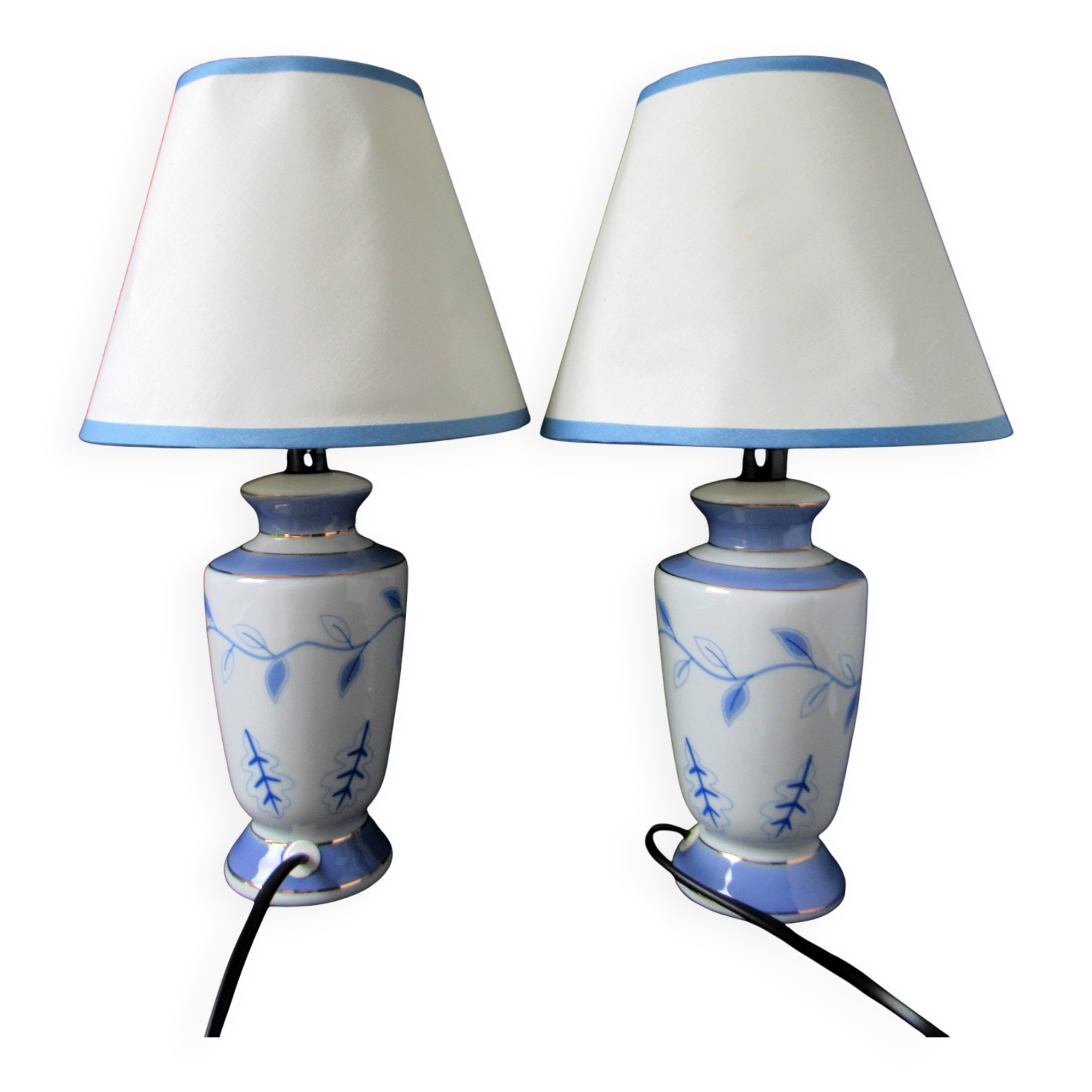 Bedroom lamps