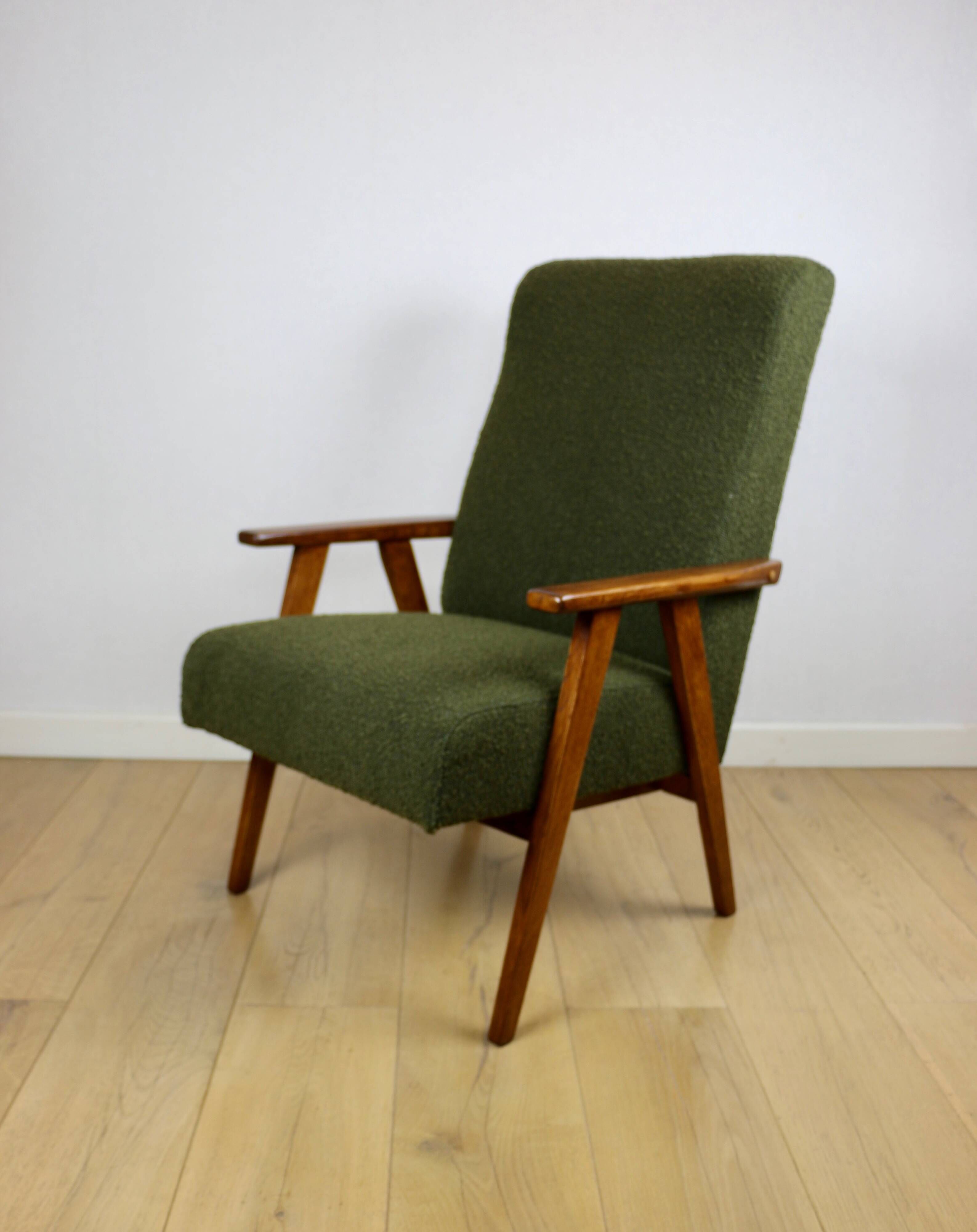 Fauteuil design vintage loft vert olive bouclé haut