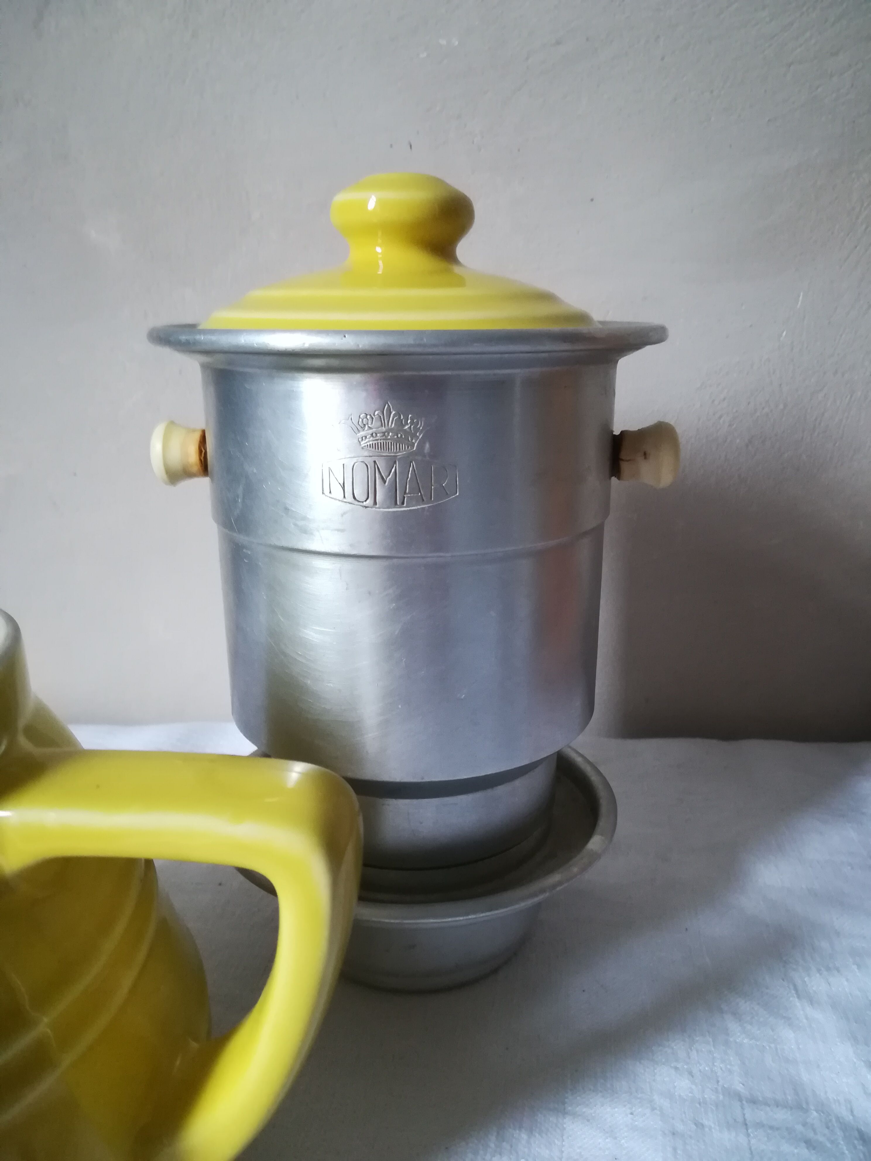 Art deco earthenware teapot/coffee maker