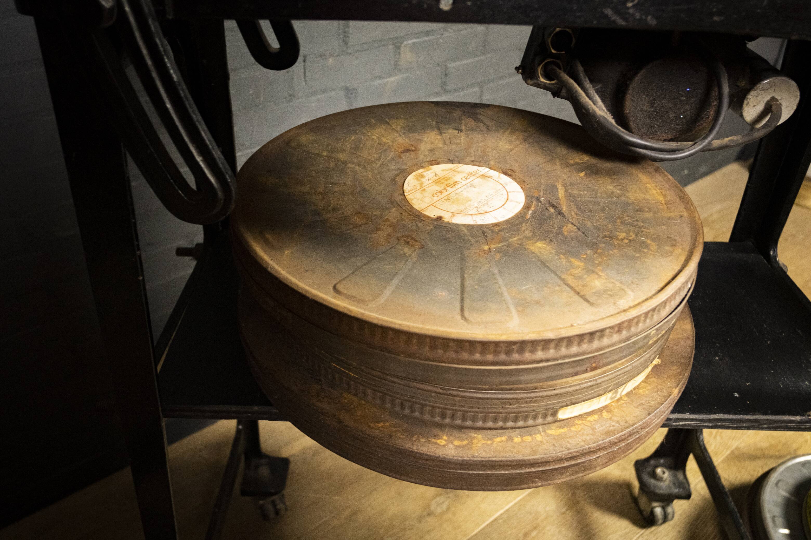 Antique cinema/theatre Film projector