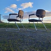 Pair of Unimob Lingua 97 armchairs