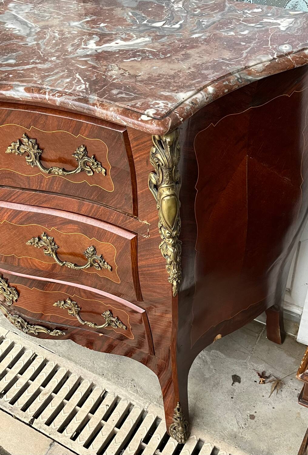 Louis XV chest of drawers