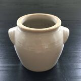 Beige stoneware pot
