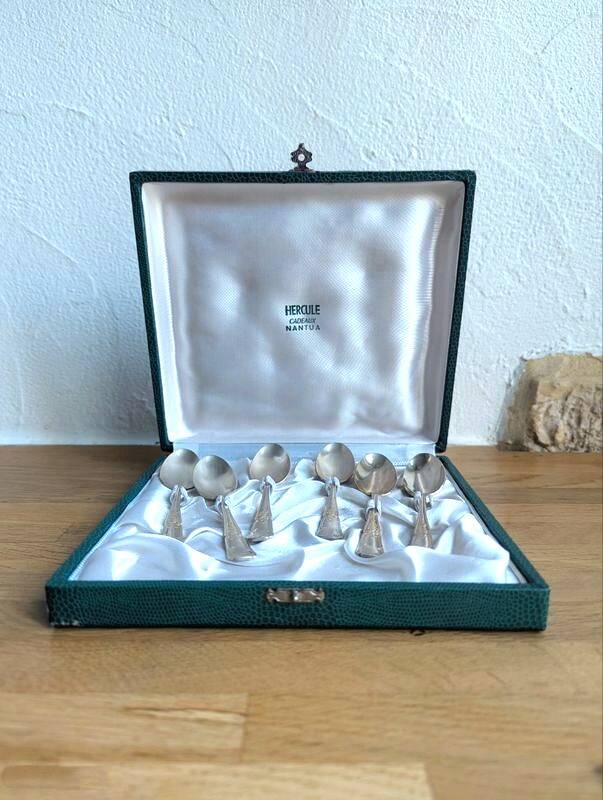 Silverware - Set of 6 small spoons