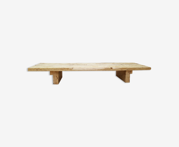 Table basse brutaliste