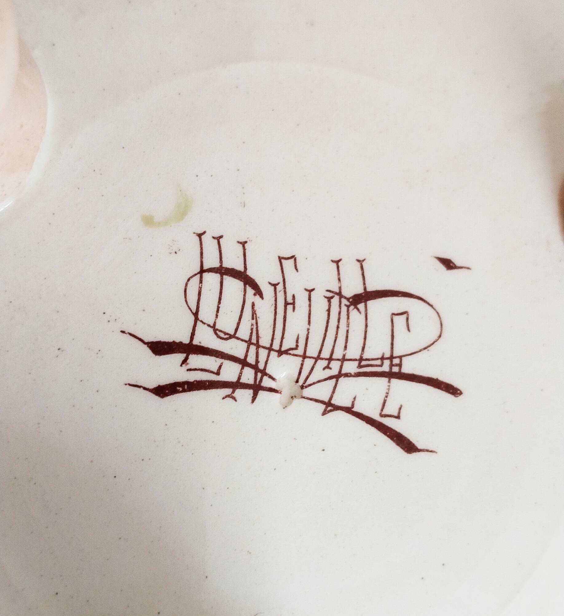 Fruit bowl with polychrome design in Lunéville earthenware, round dish
