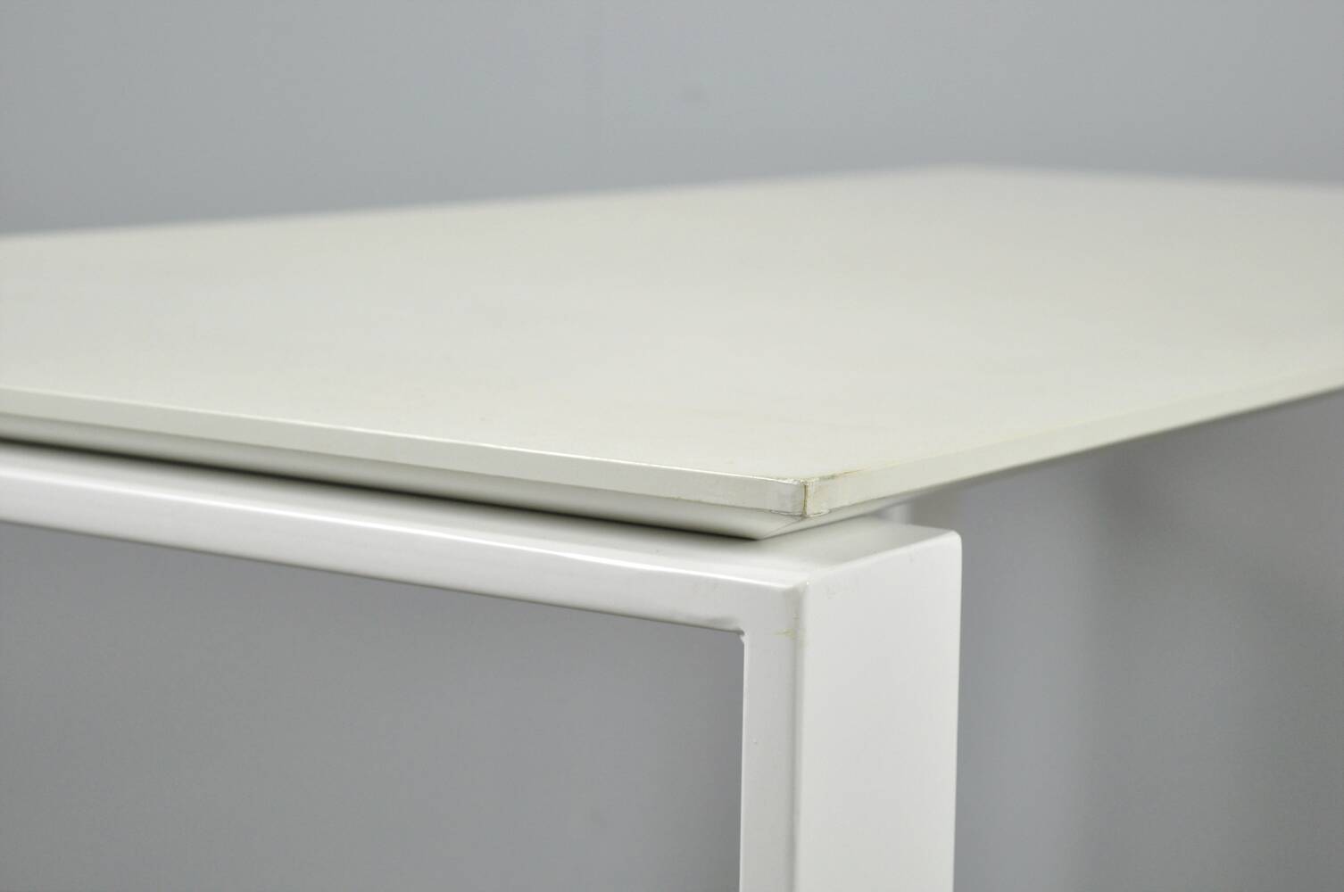 KARTELL / Table à manger italienne moderne vintage blanche / Ferruccio Laviani / 2000