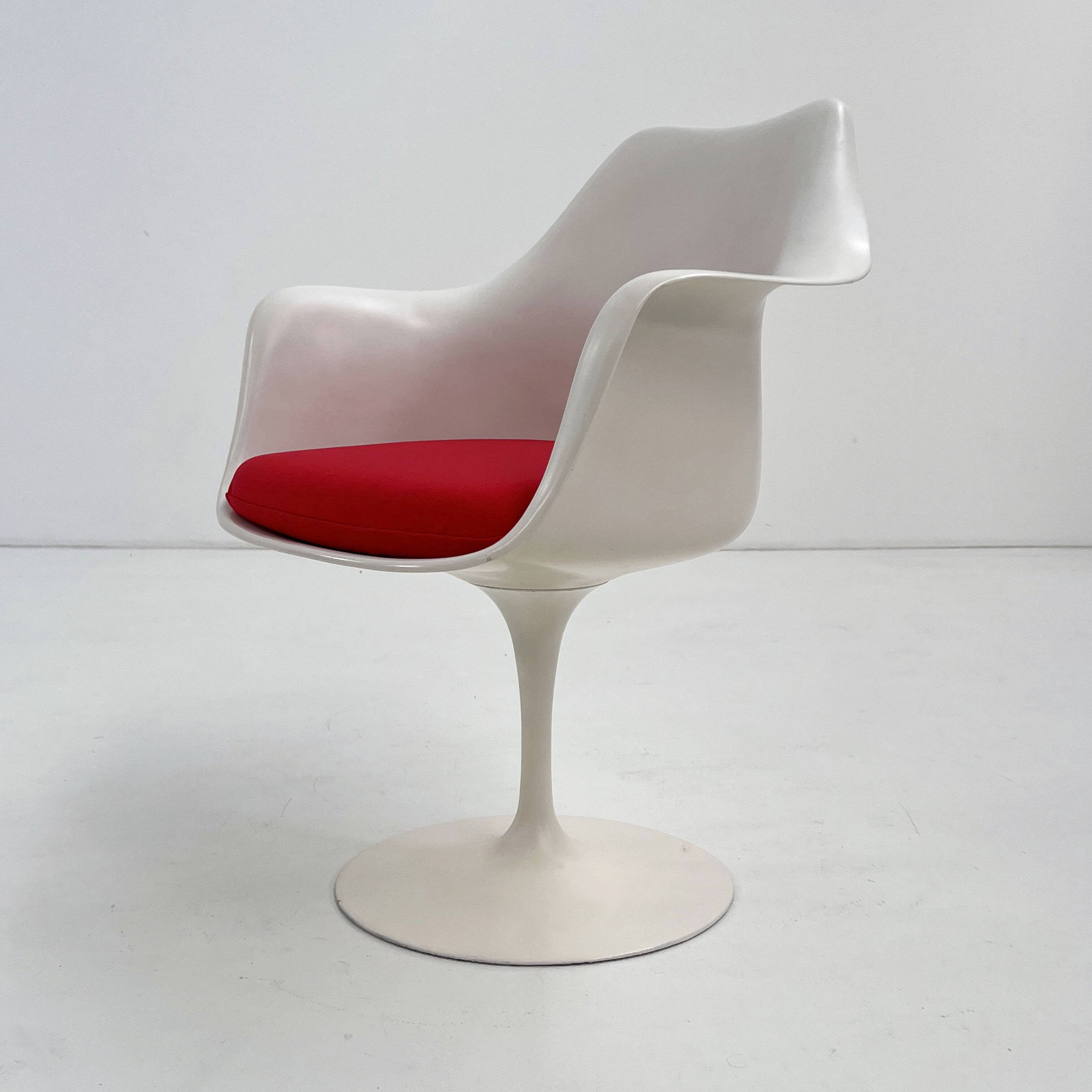 Tulip swivel chair by Eero Saarinen for Knoll, 1960