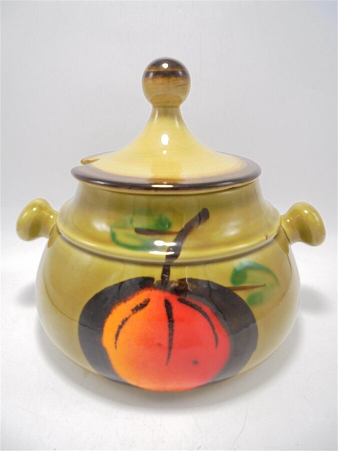 Villeroy & Boch soup tureen and sauce boat