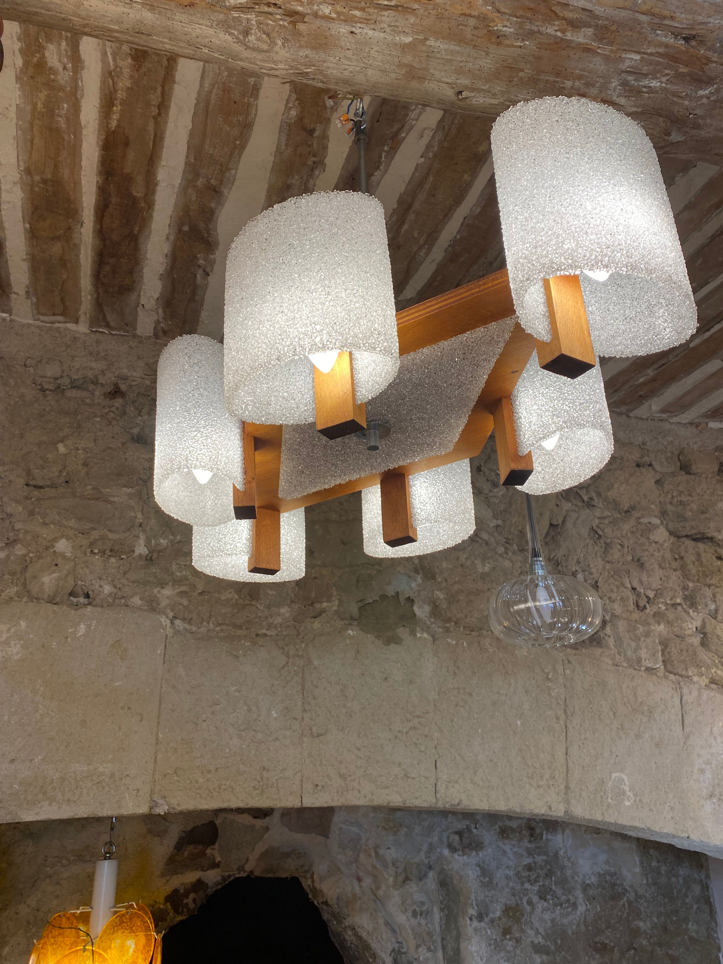 Lustre en lucite scandinave