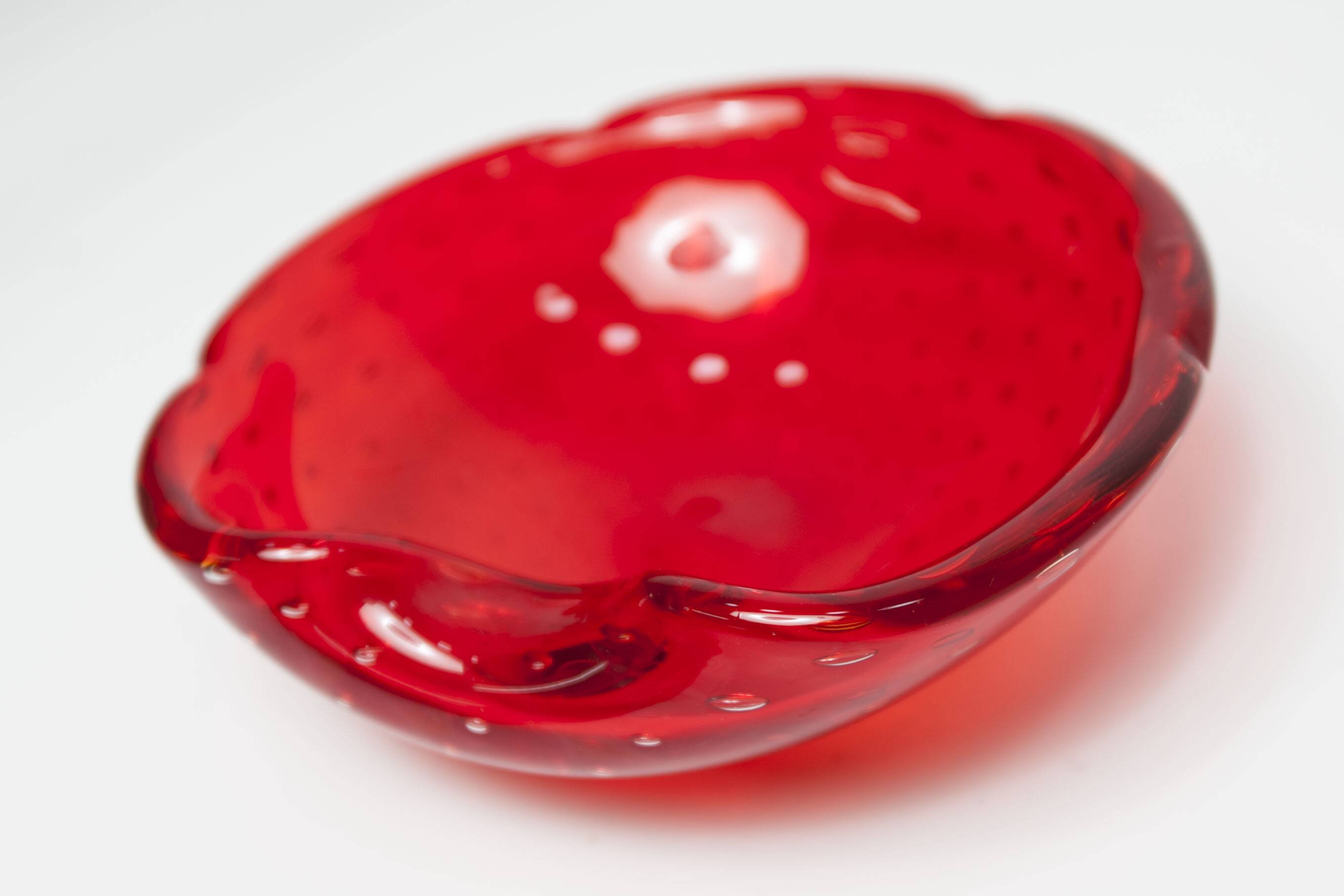 Murano Ashtray "Strawberry" Seguso Murano Italy 1970s