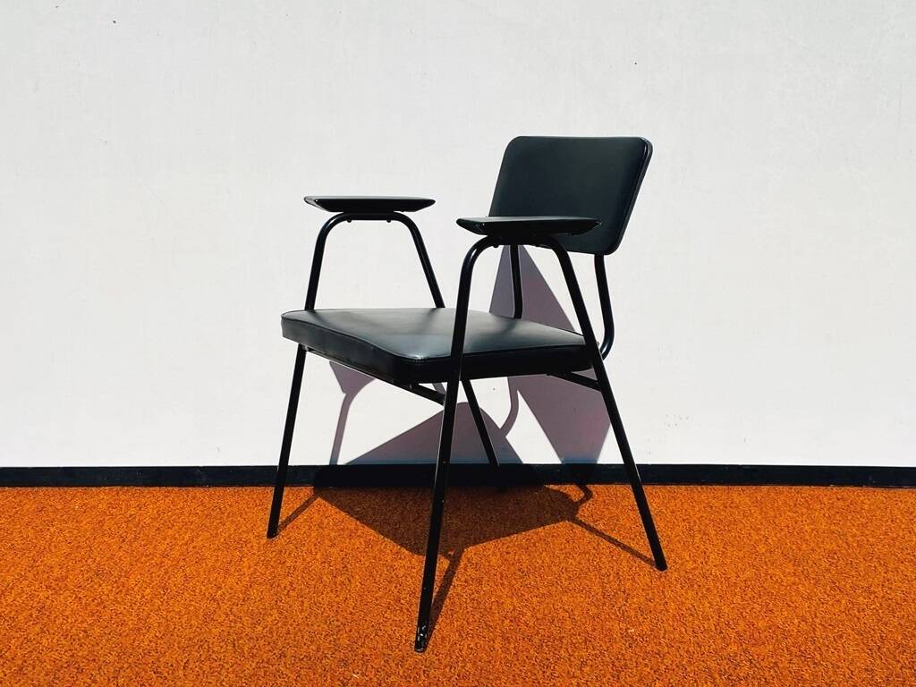 Chair 'M' by Pierre Guariche for Meurop. Vintage 60s.