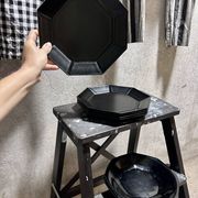 Assiettes noires arcoroc vintage