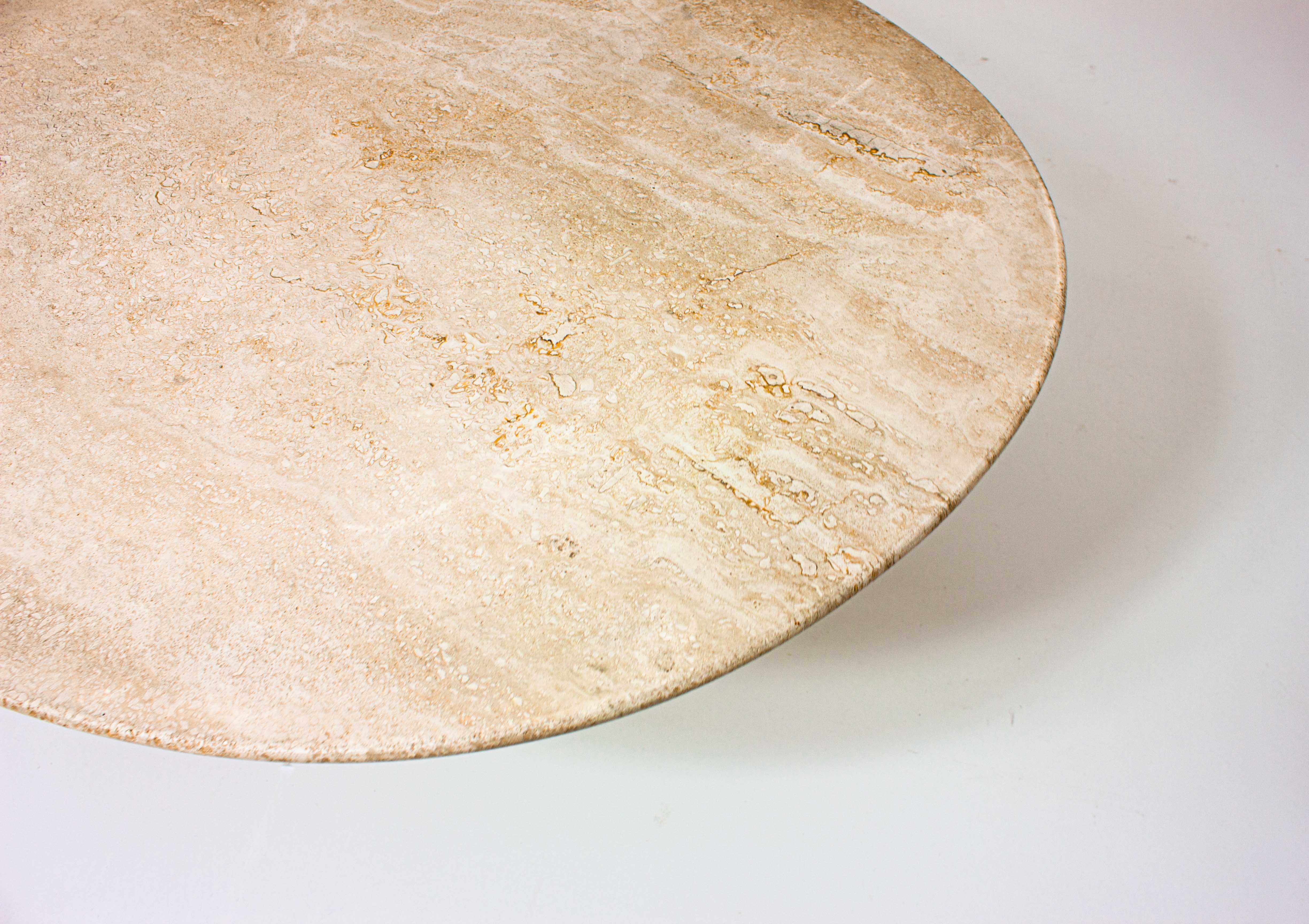 Oval Italian coffee table in travertin, 1970s