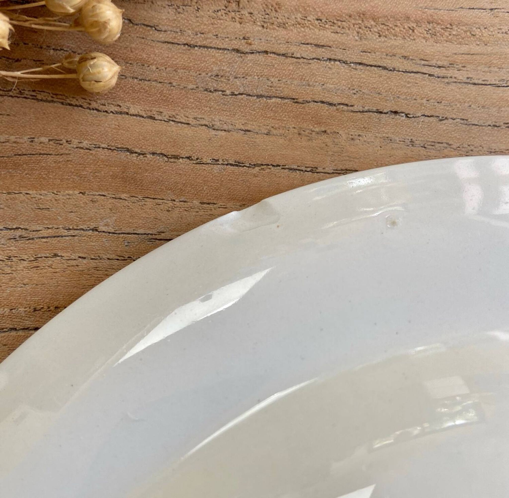 4 assiettes creuses Boch La Louvière Belgium