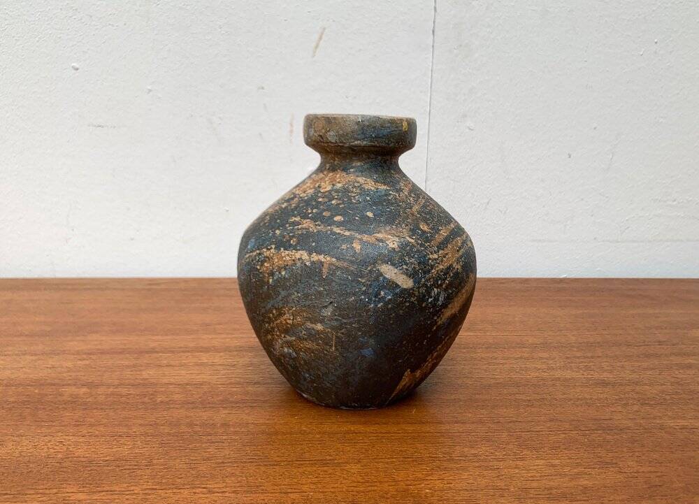 Brutalist vase from the Mid-Century Pottery Studio by Gerhard Liebenthron, Germany, 1970s.