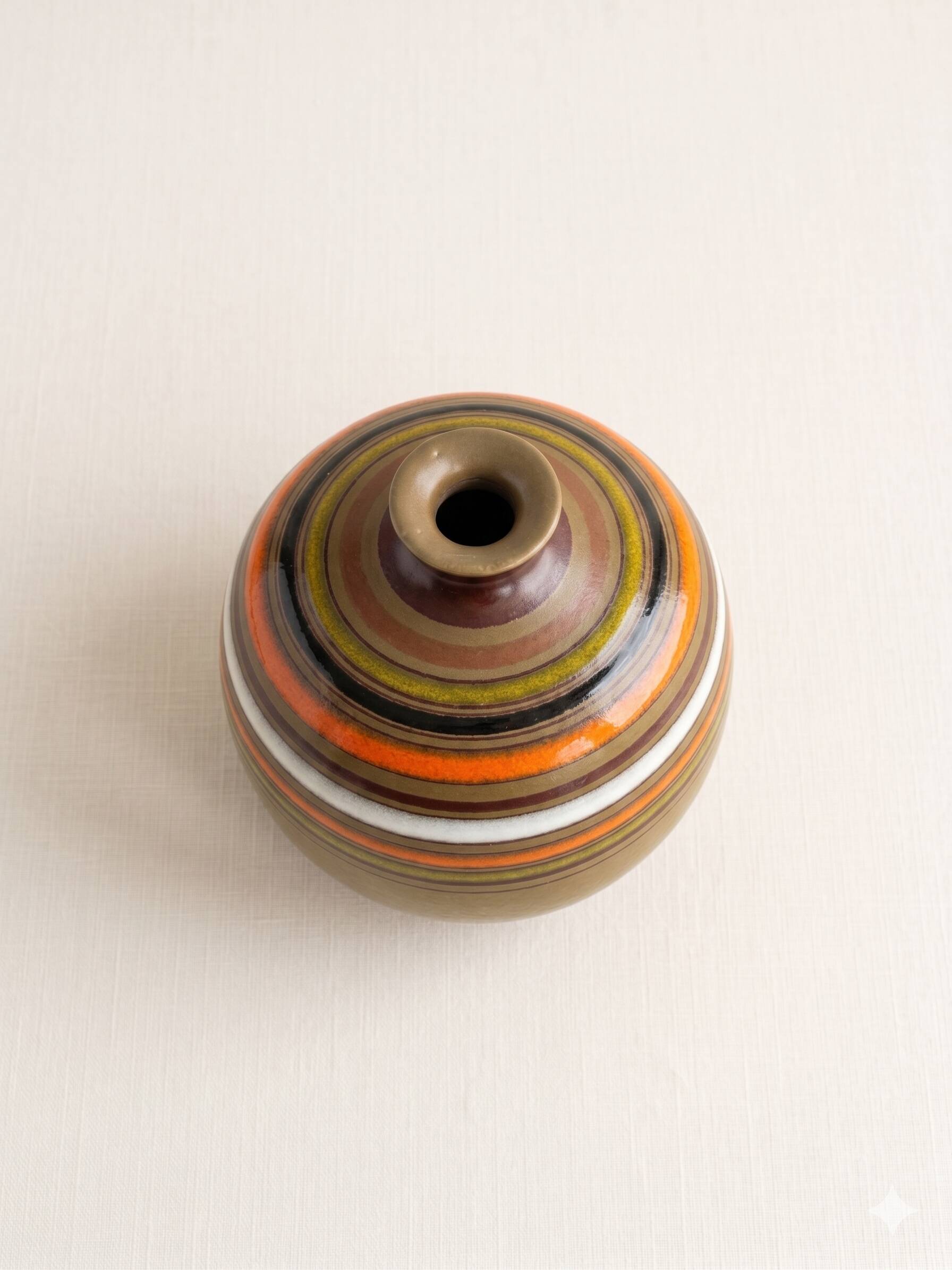 Round banded vase, Aldo Londi for Bitossi, Italy, 1970–1972