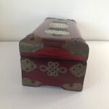 Chinese jewelry box in brass and Jade Mahogany wood