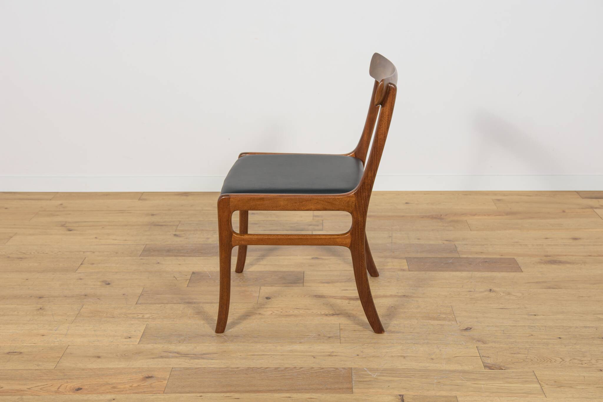 Danish Dining Chairs by Ole Wanscher for Poul Jeppesens Furniture Factory.