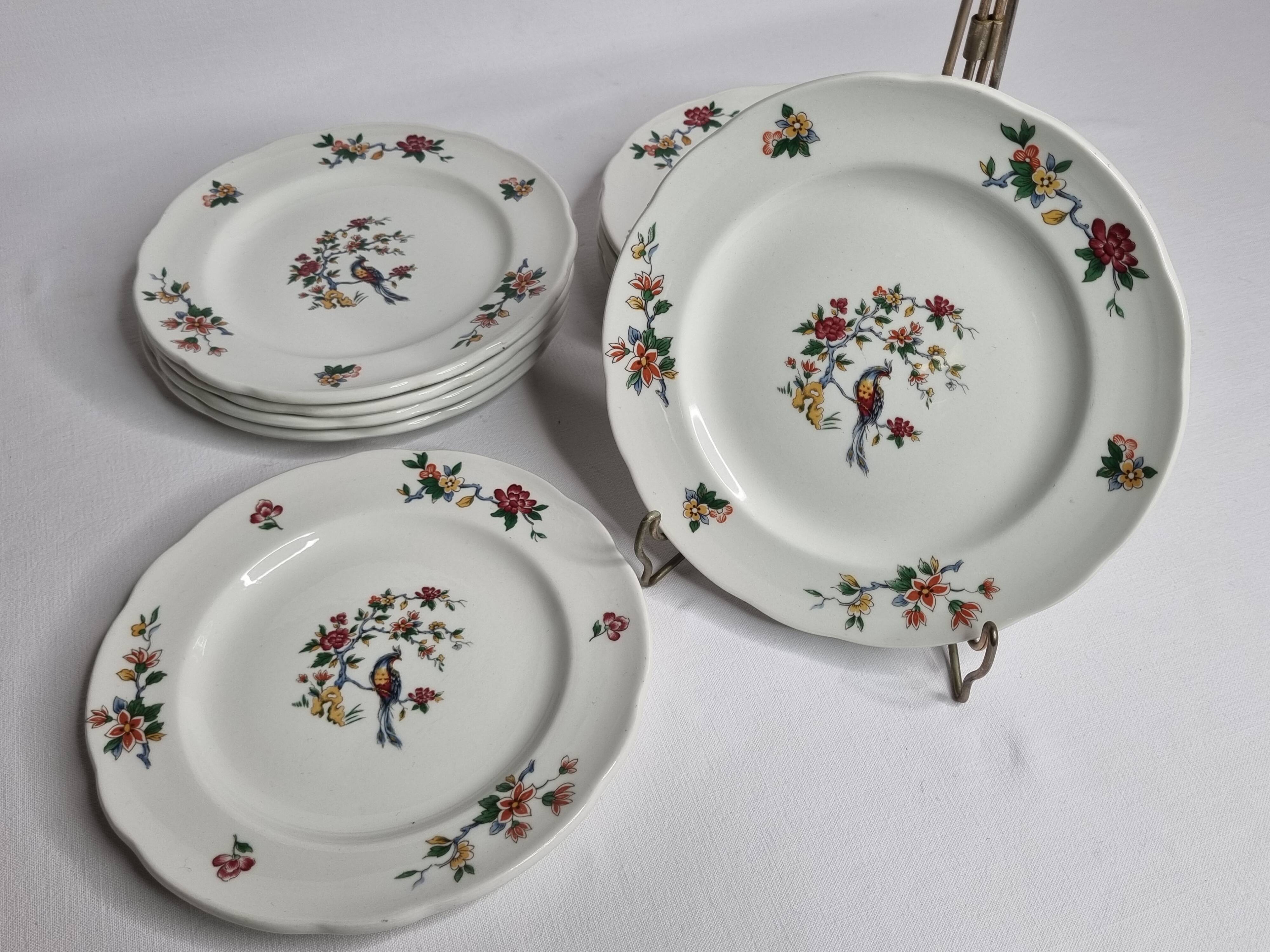 Set of 10 porcelain plates, floral and bird decoration, 18 cm, vintage