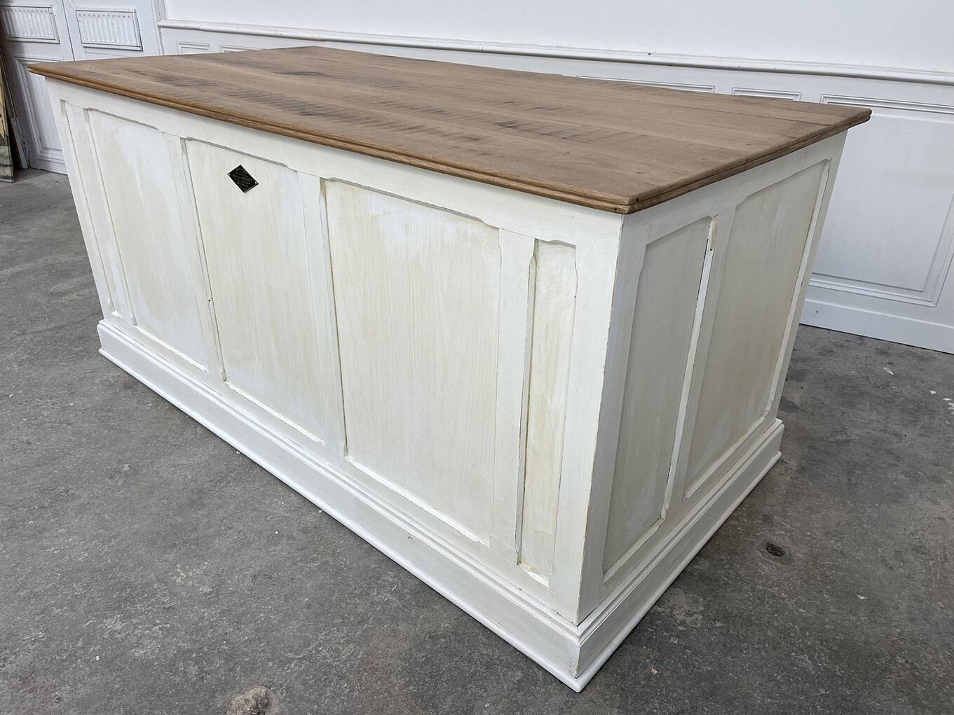 Solid oak trade desk