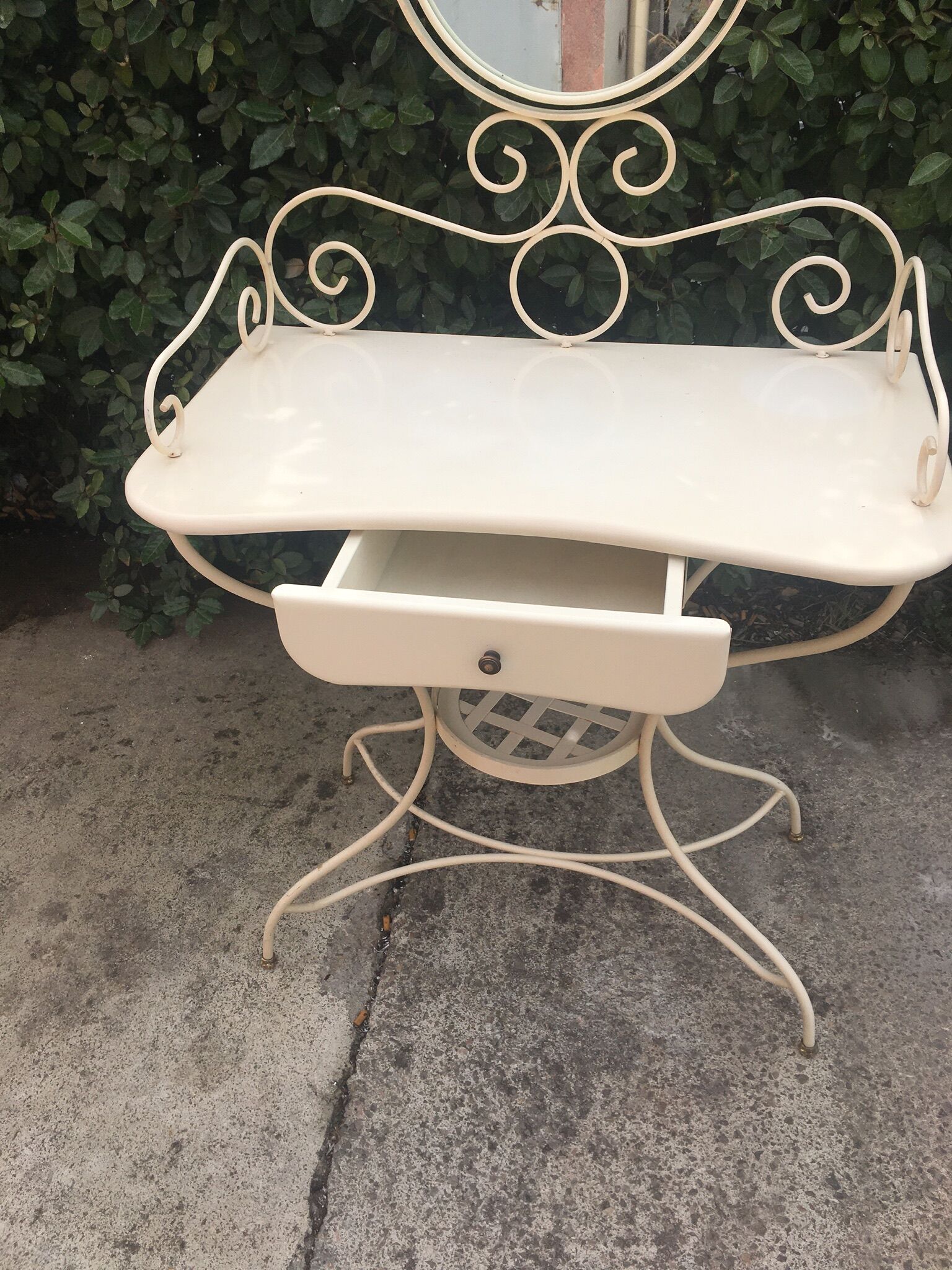 Vintage Italian design dressing table